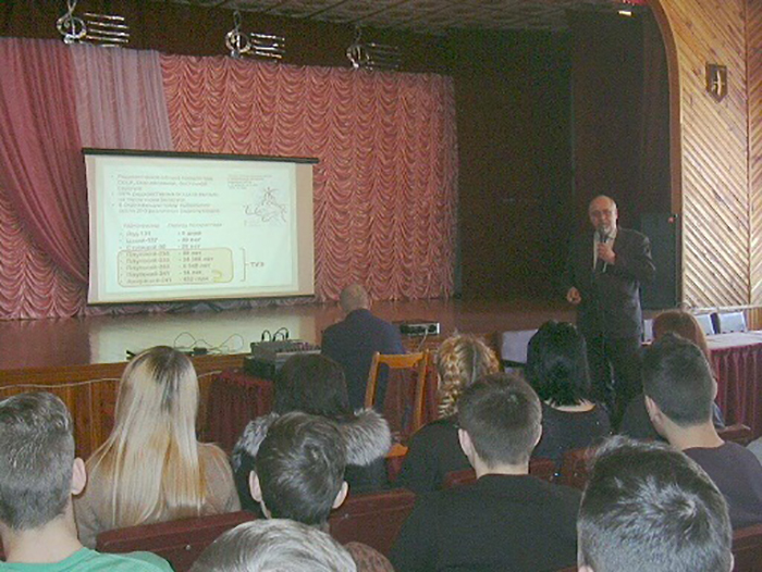 Встреча с начальником отдела БОРБИЦ НИИ Пожарной безопасности и проблем чрезвычайных ситуаций МЧС