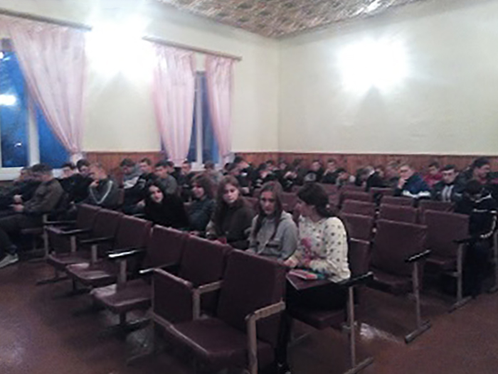 Информационный час на тему Заочное путешествие по Столинскому району Красота и гордость края фото 2