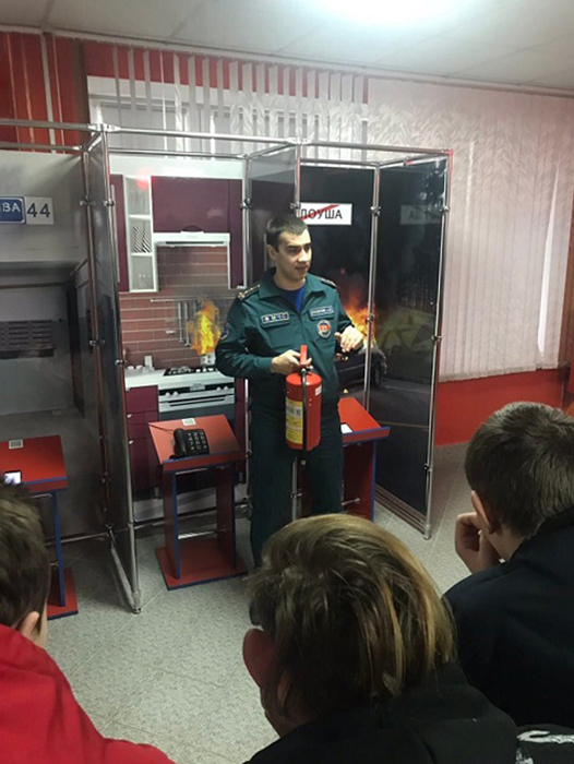 Экскурсия в МЧС фото 3