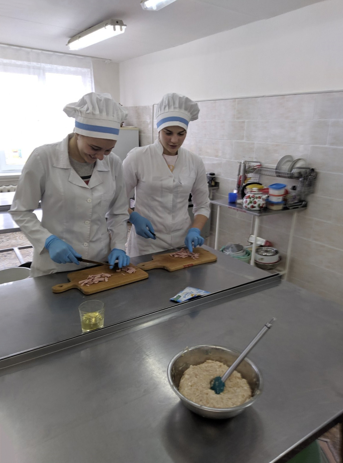 Конкурс профессионального мастерства по профессии Повар фото 3