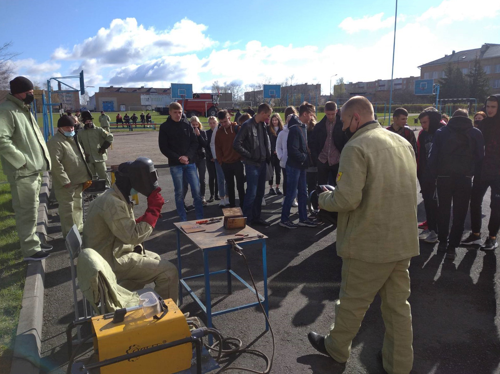 Промо-акция Выбираешь профессию - выбираешь будущее фото 2
