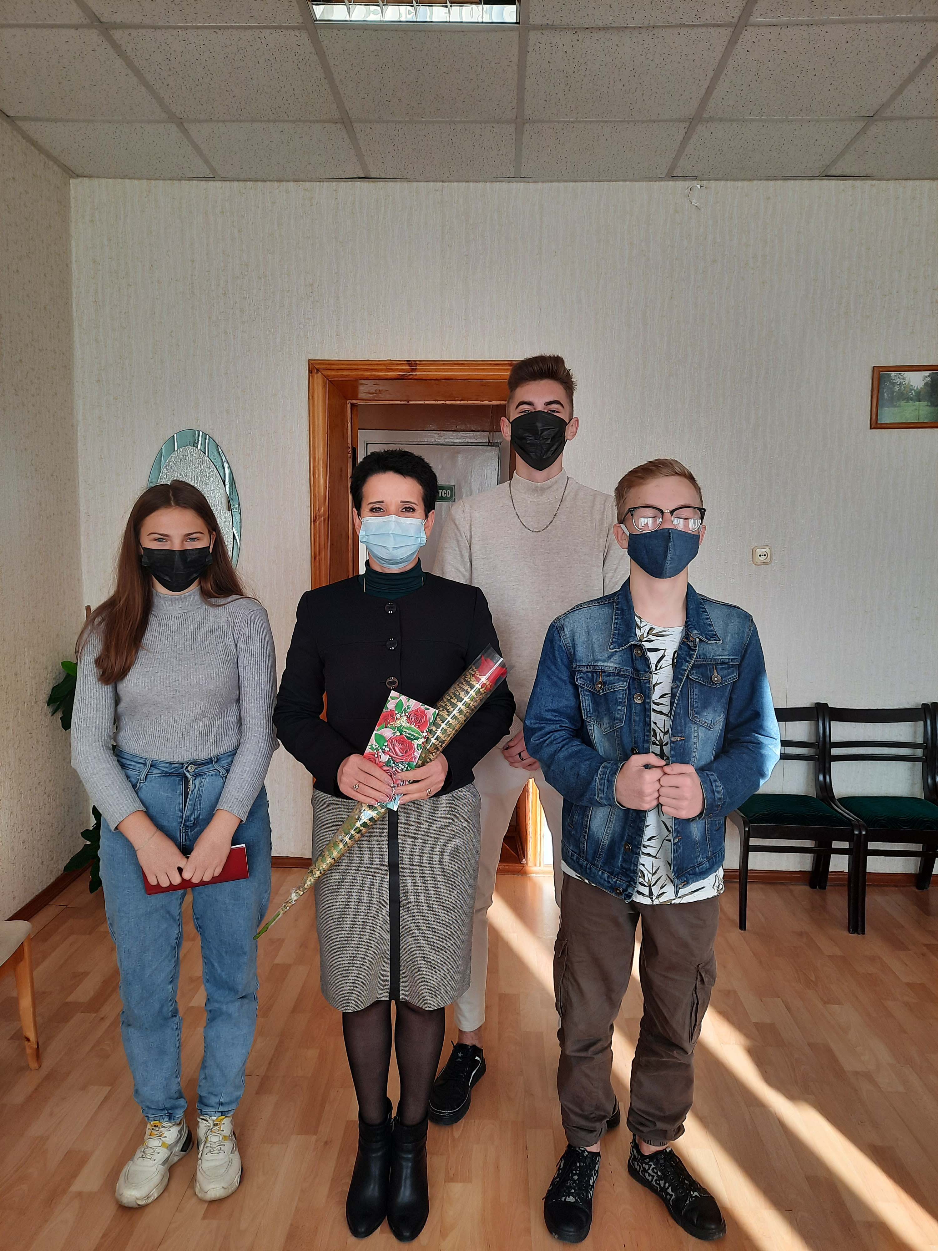 Поздравление преподавателей с Днём учителя фото 5