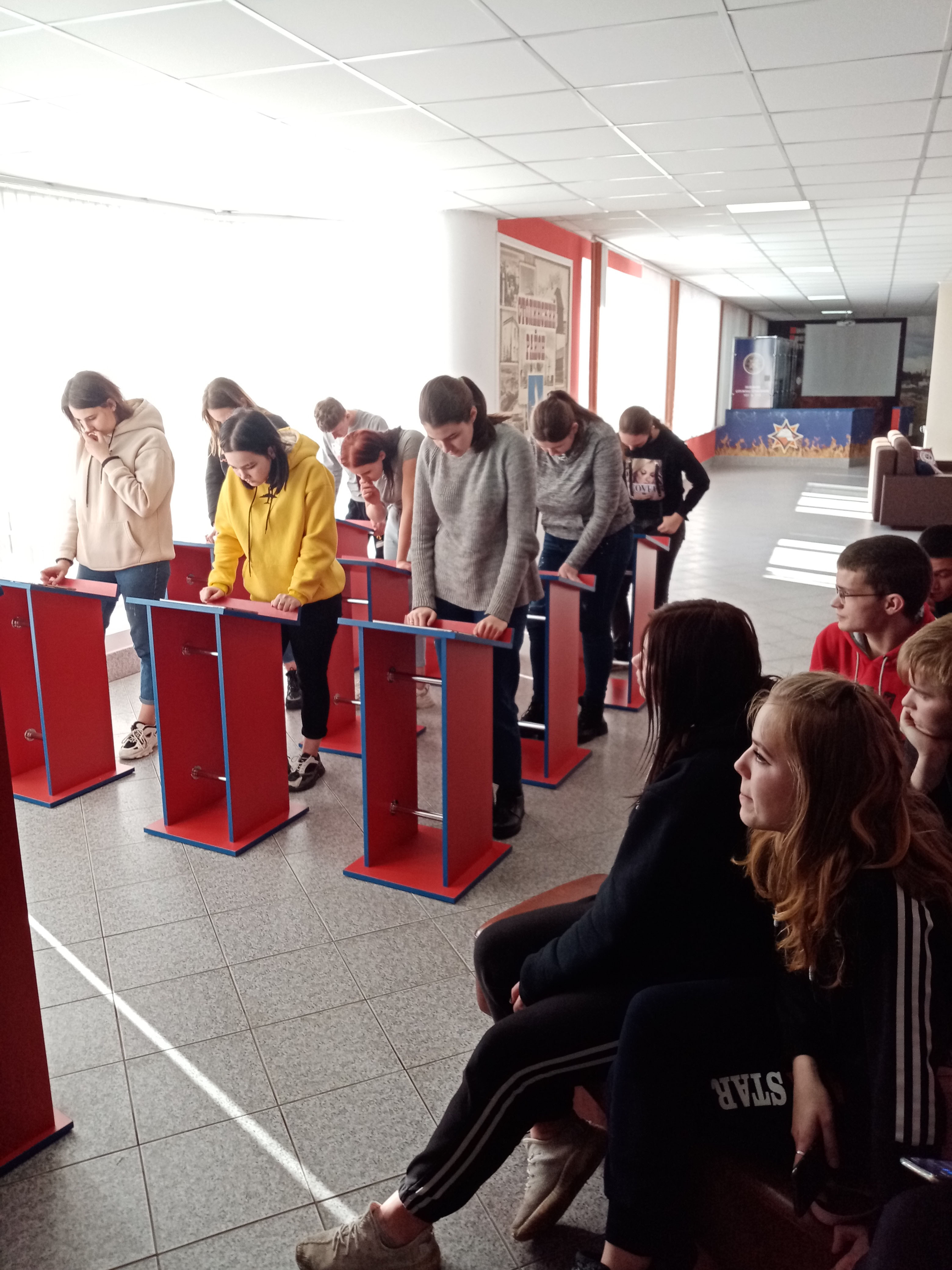 Посещение Центра безопасности Столинского РОЧС фото 7