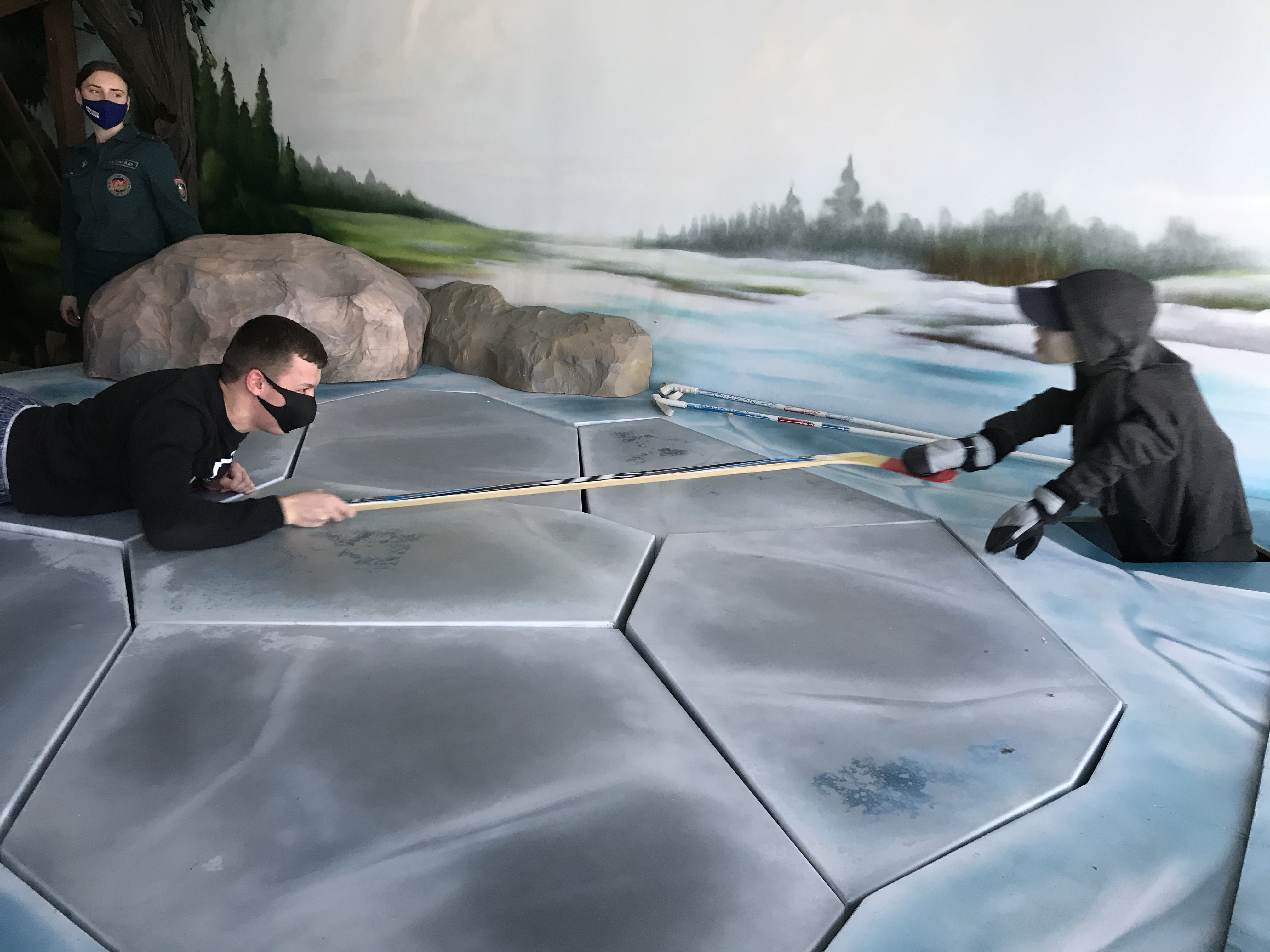 Посещение Центра безопасности Столинского РОЧС фото 5