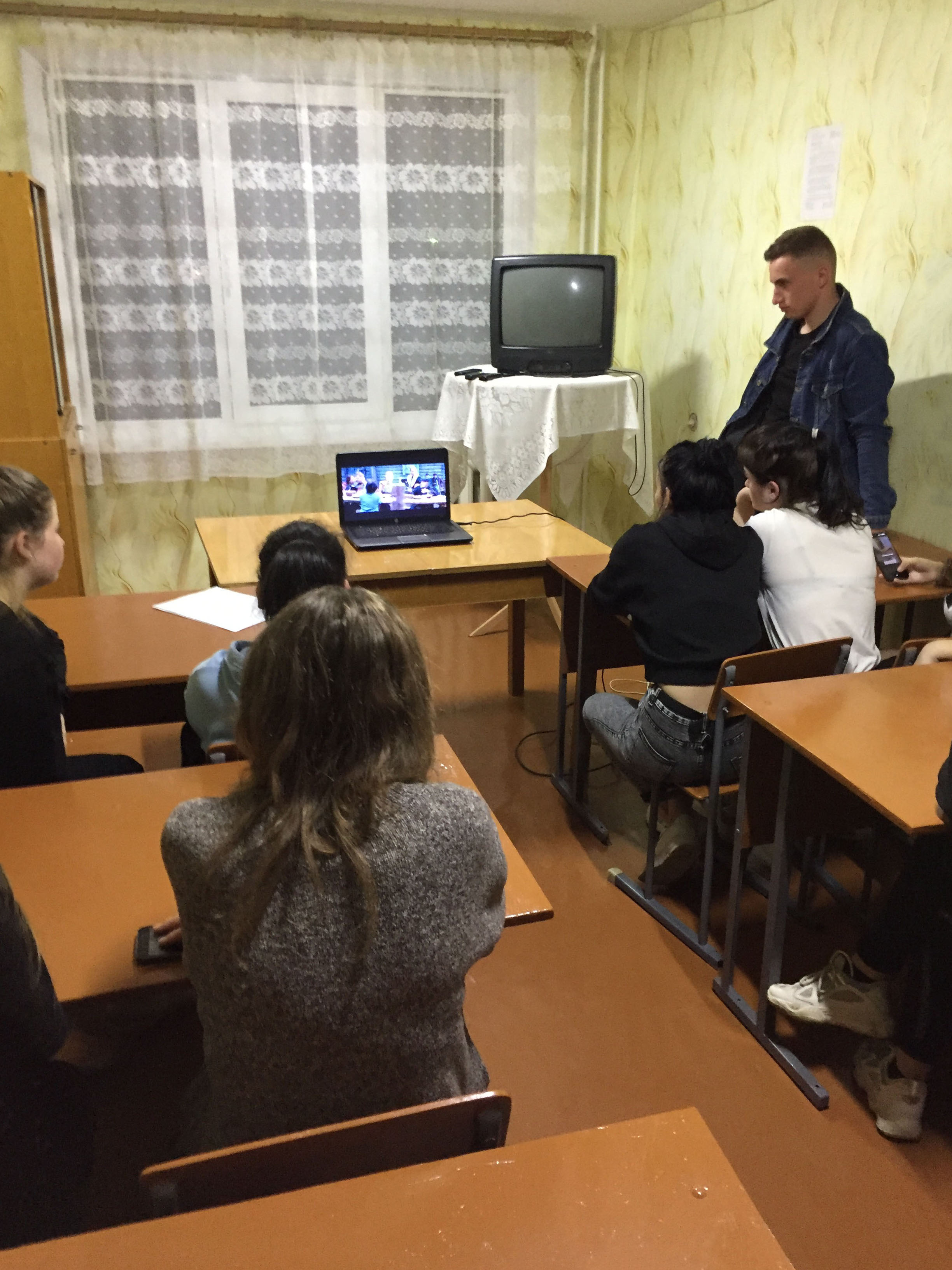 Просмотр фильма А зори здесь тихие фото 2