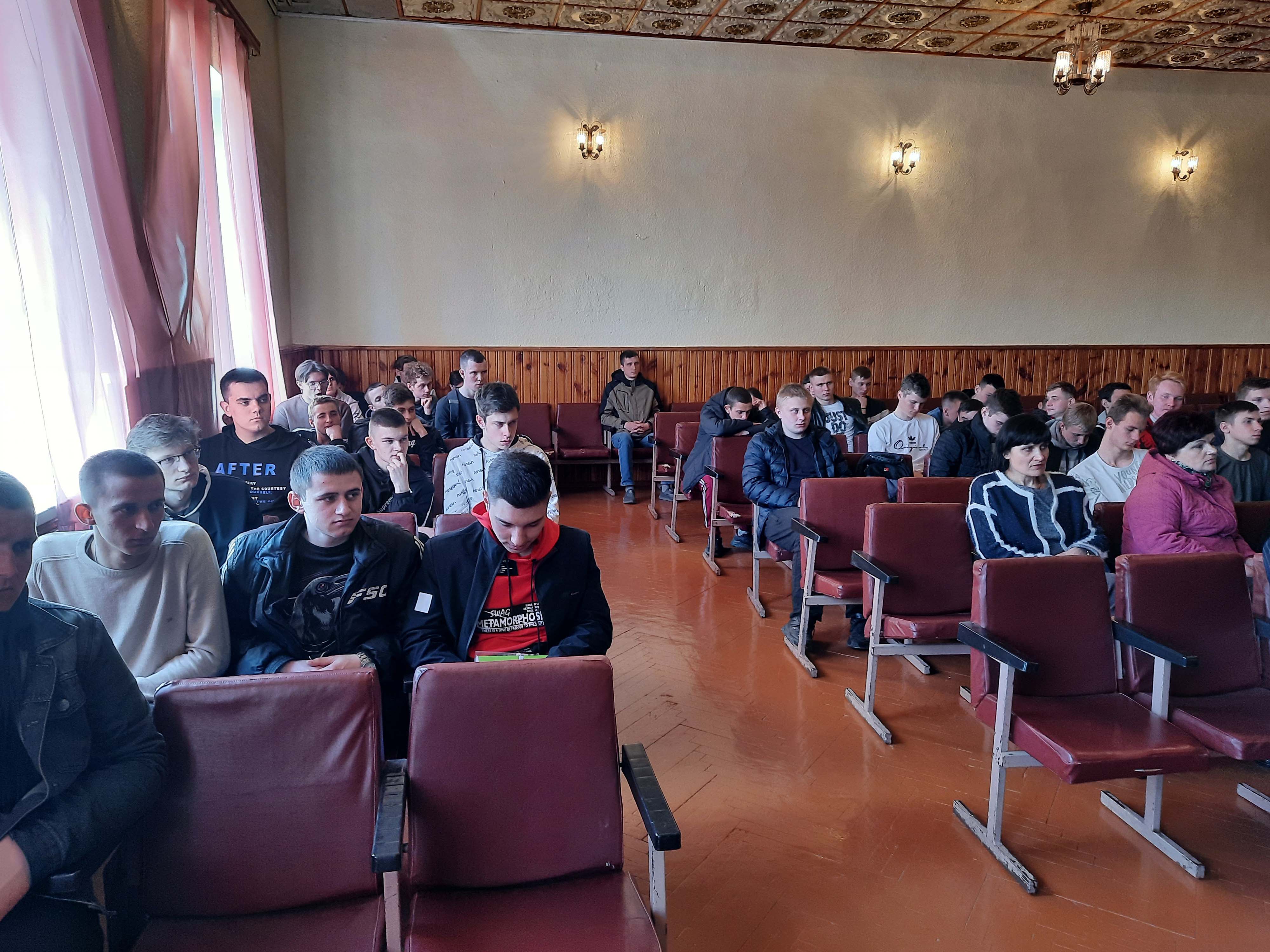 Встреча с главным правовым инспектором труда фото 2