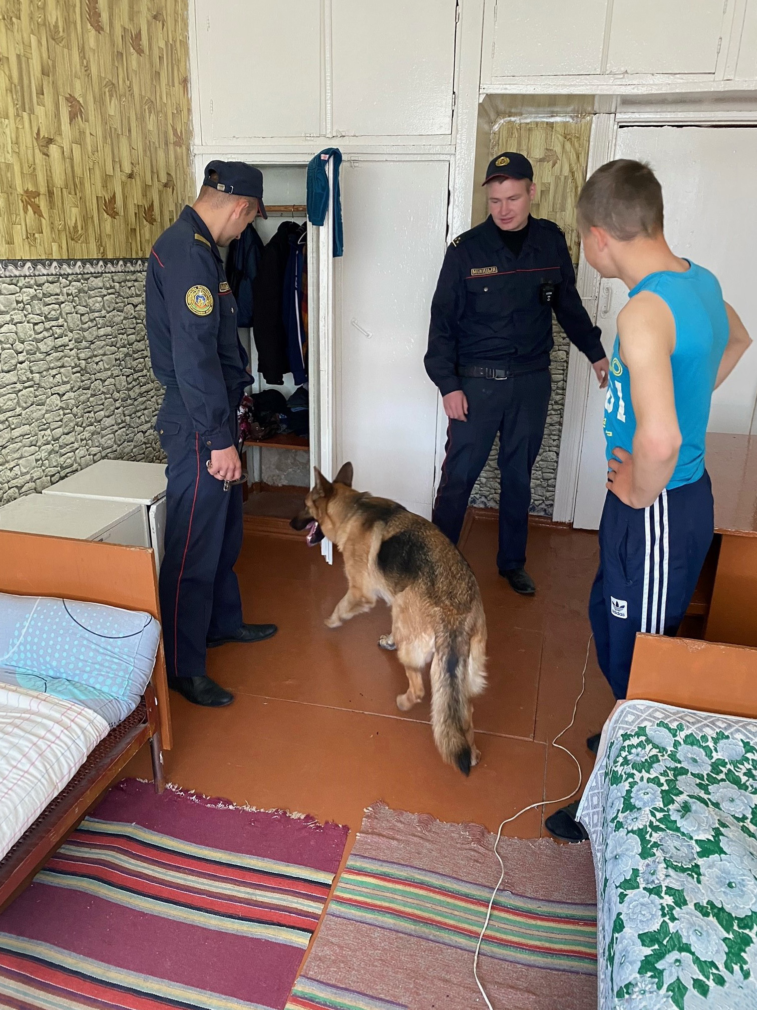 Рейд в общежитии лицея фото 3