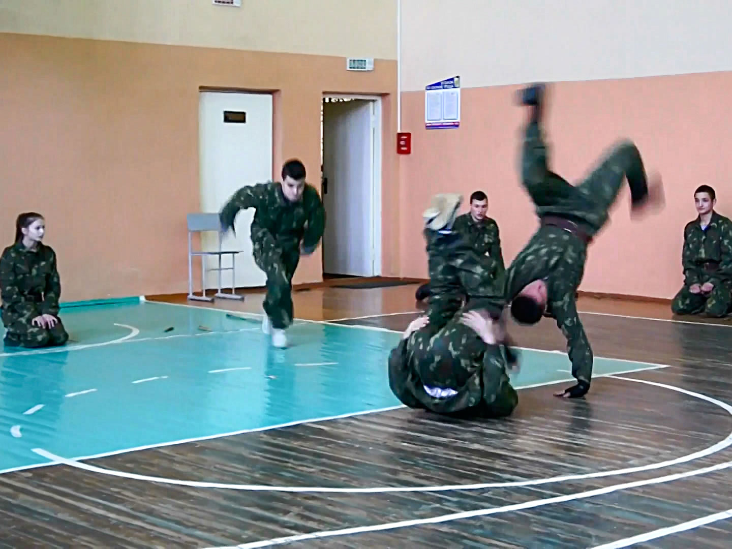 Показательные выступления по рукопашному бою фото 4