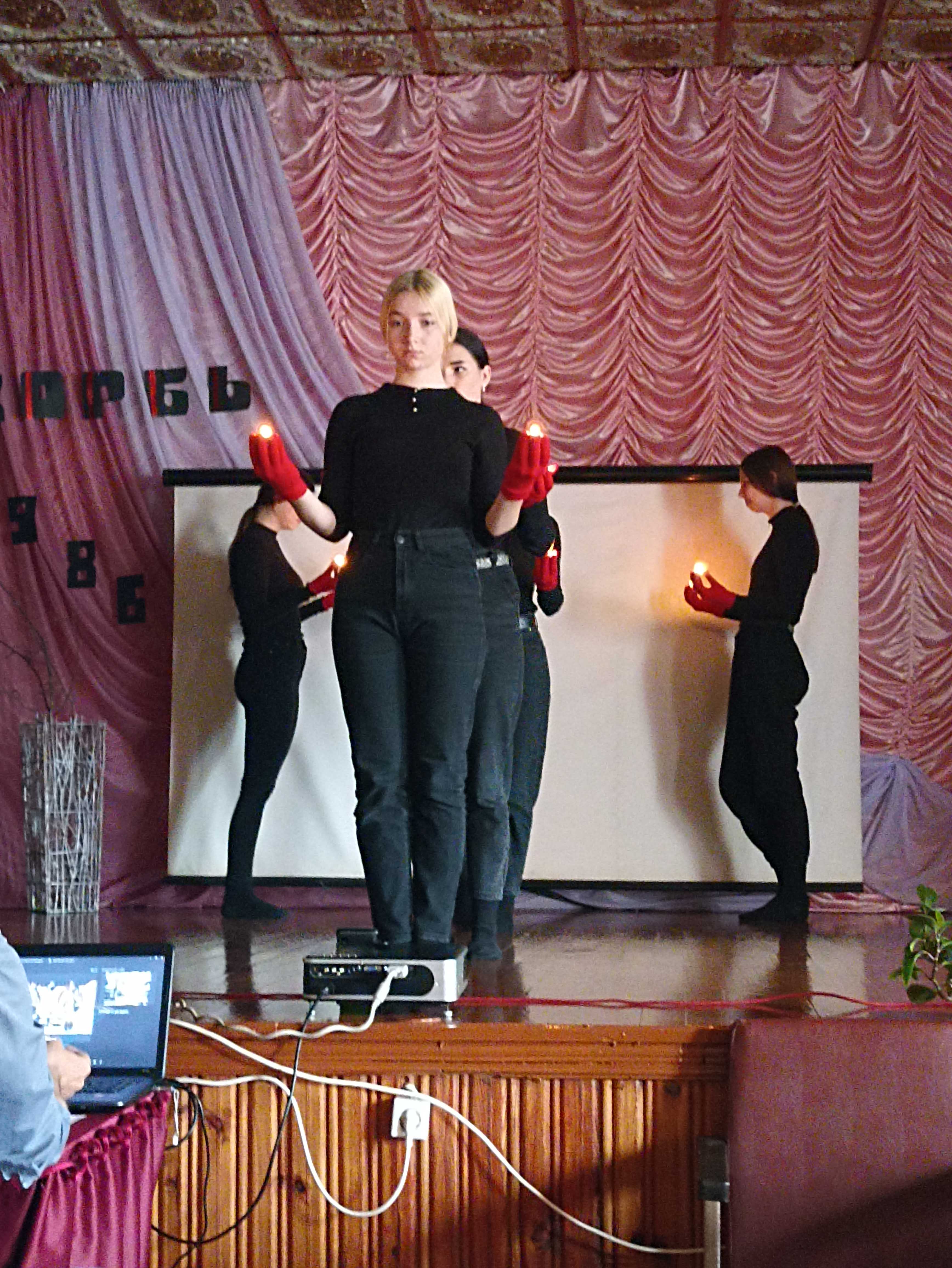 Информационный час на тему Чернобыльская молитва фото 5