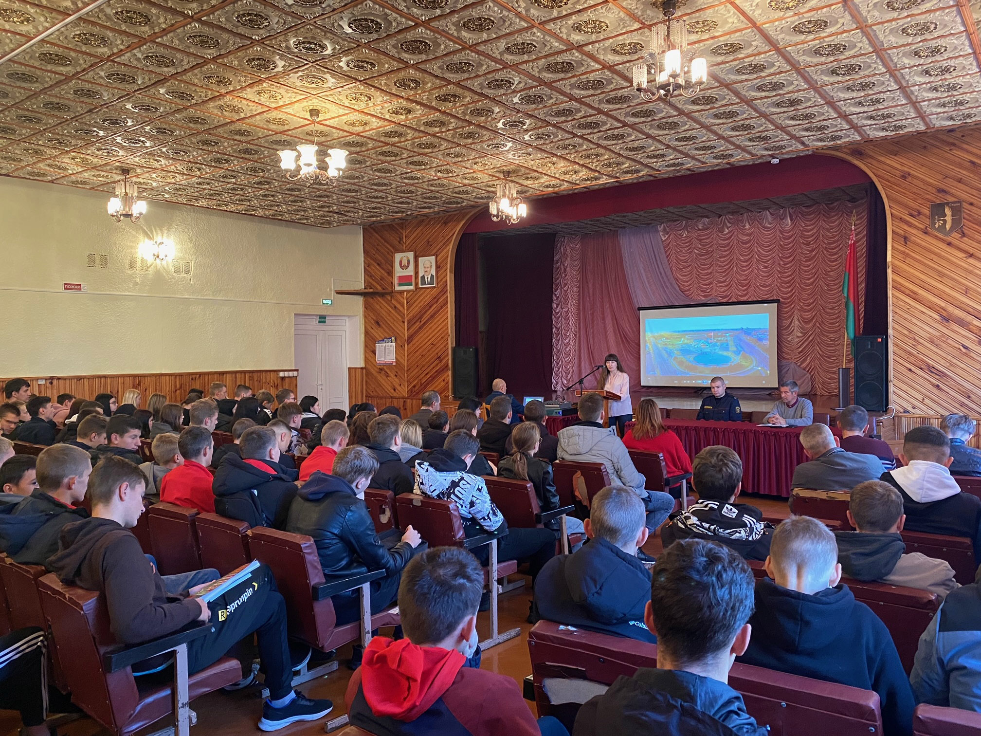 Встреча с инспектором ИДН, врачом-наркологом фото 1