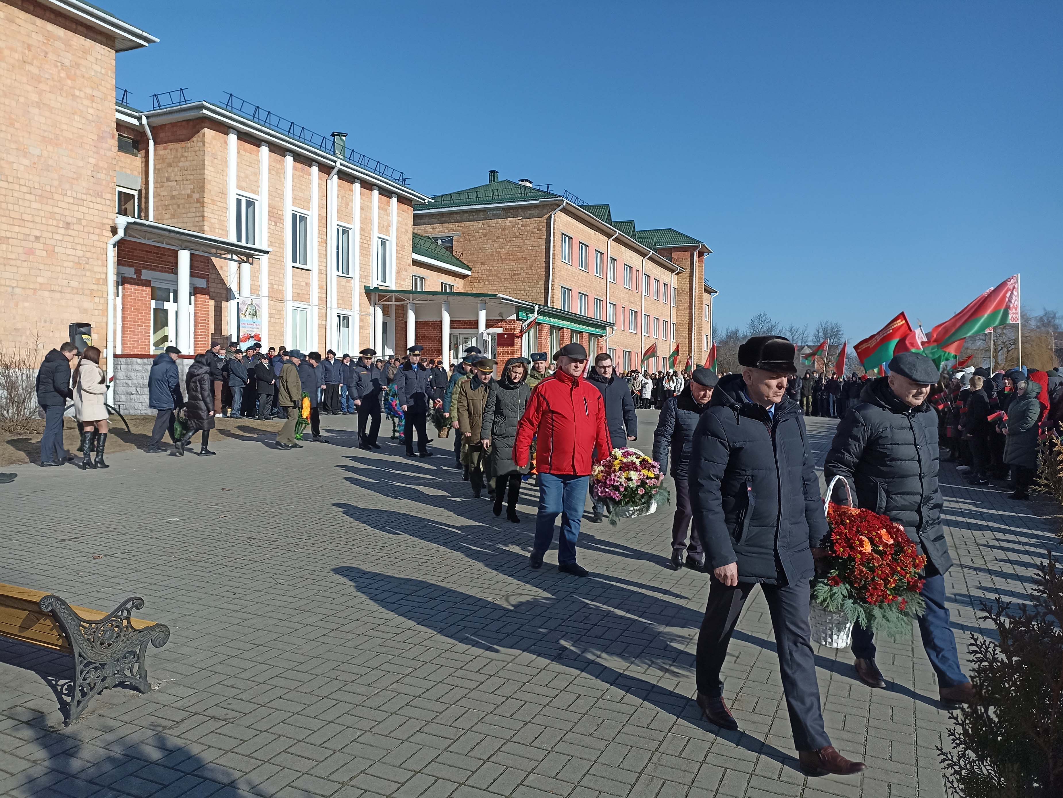 Митинг-реквием, посвящённый 33-й годовщине вывода войск из Афганистана фото 3
