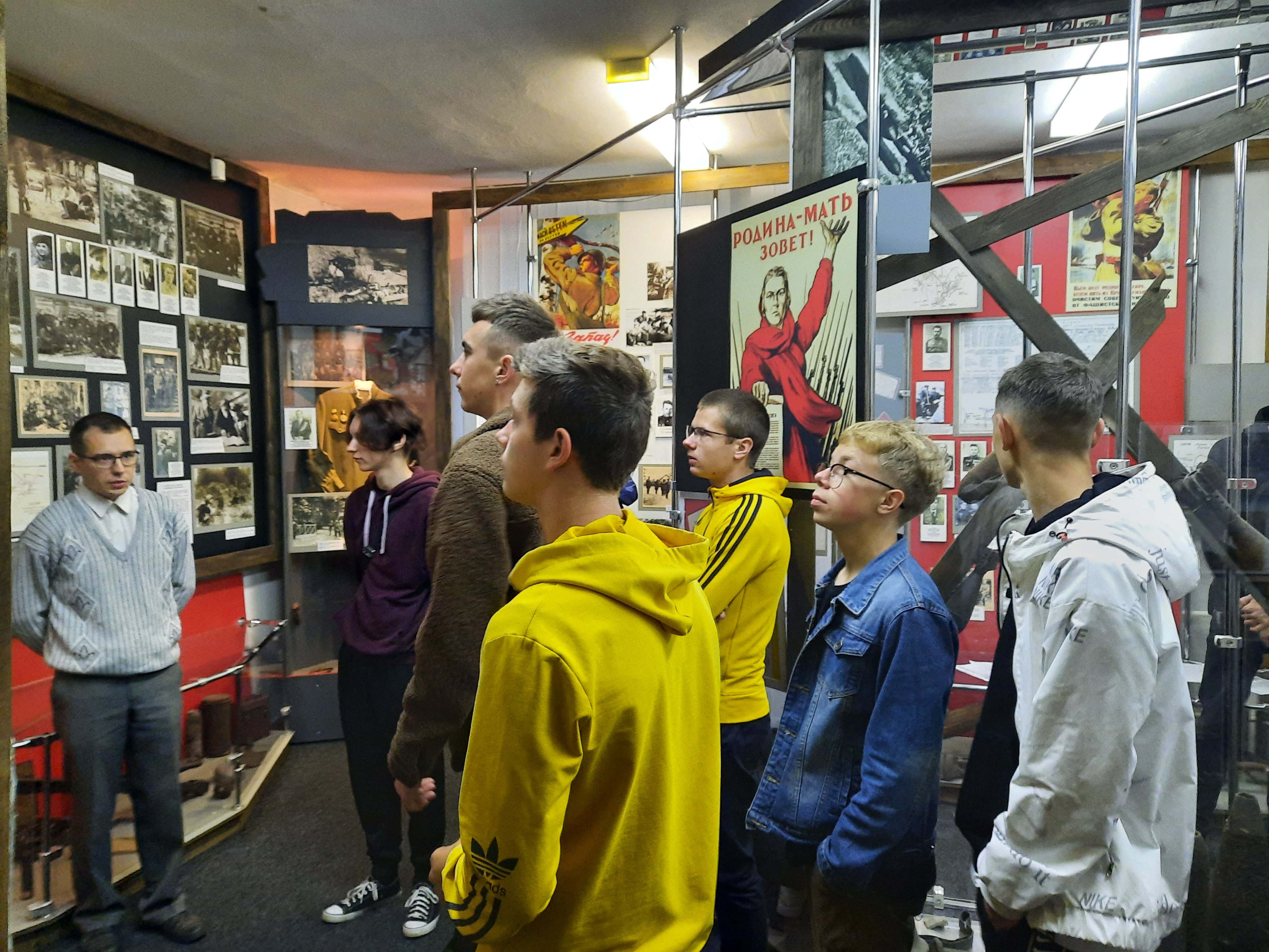 Посещение экспозиции, посвящённой геноциду белорусского народа фото 1