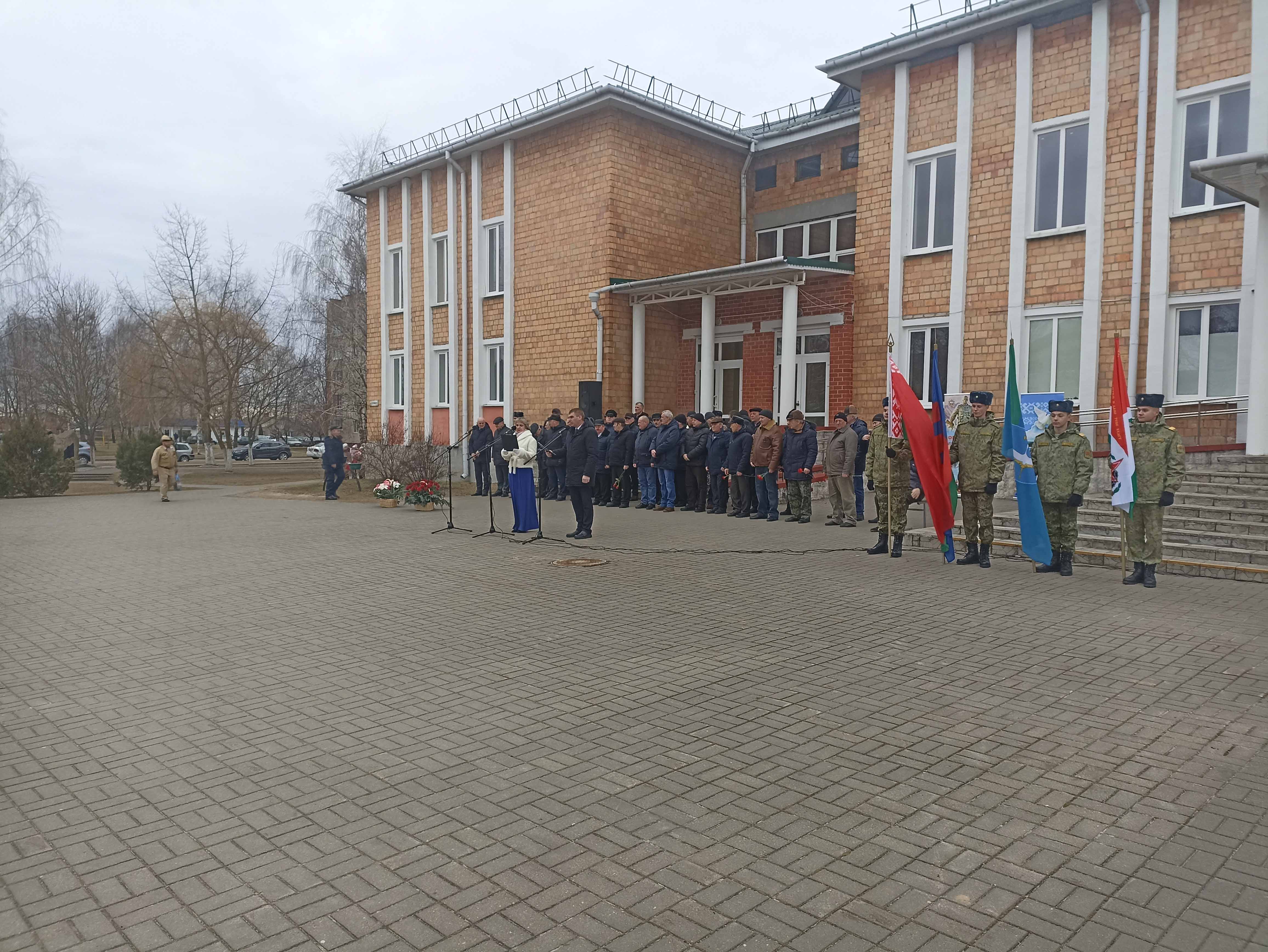 Митинг, посвящённый годовщине вывода войск из Республики Афганистан фото 4
