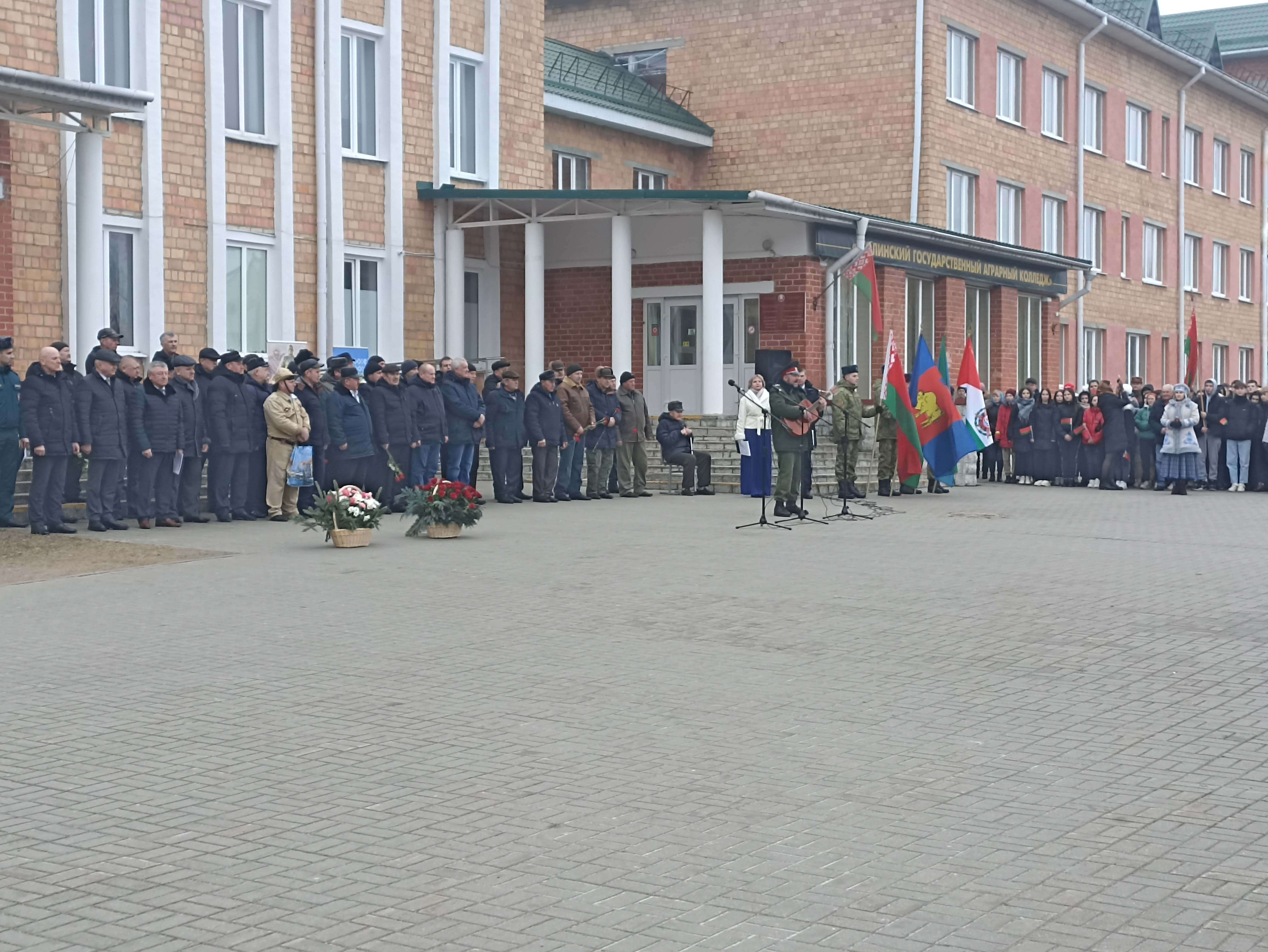 Митинг, посвящённый годовщине вывода войск из Республики Афганистан фото 6