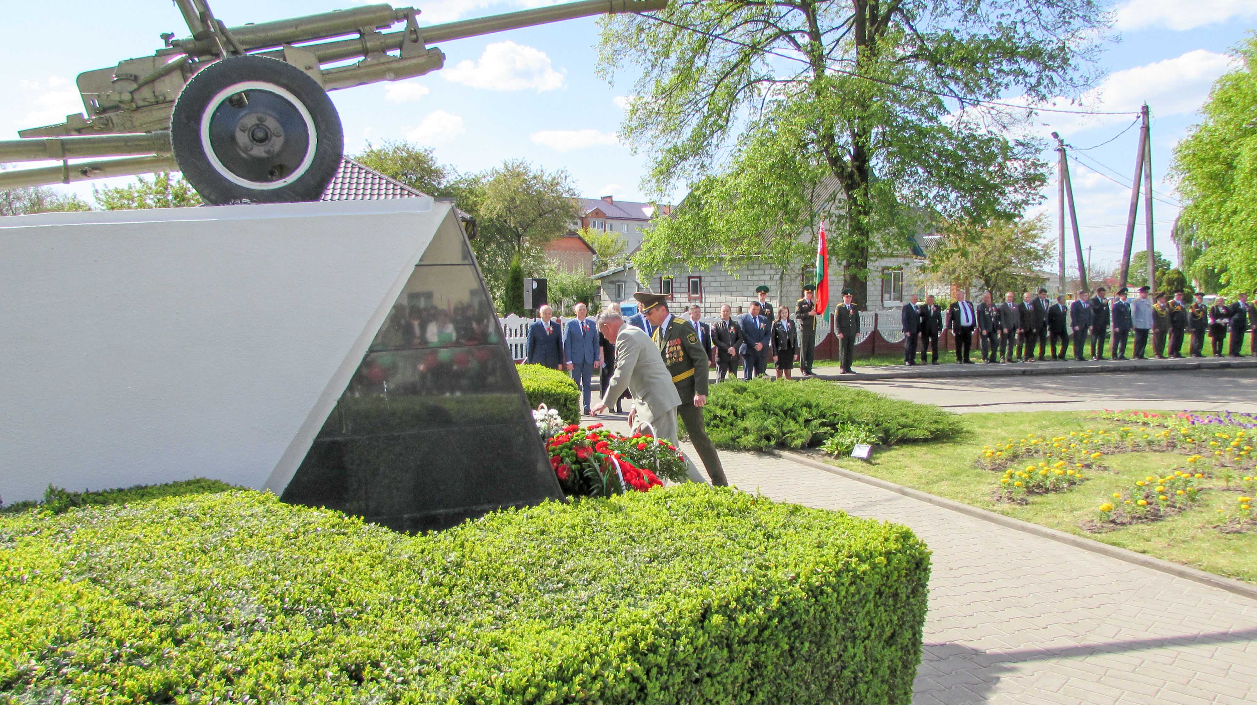 Празднование годовщины Великой Победы фото 3