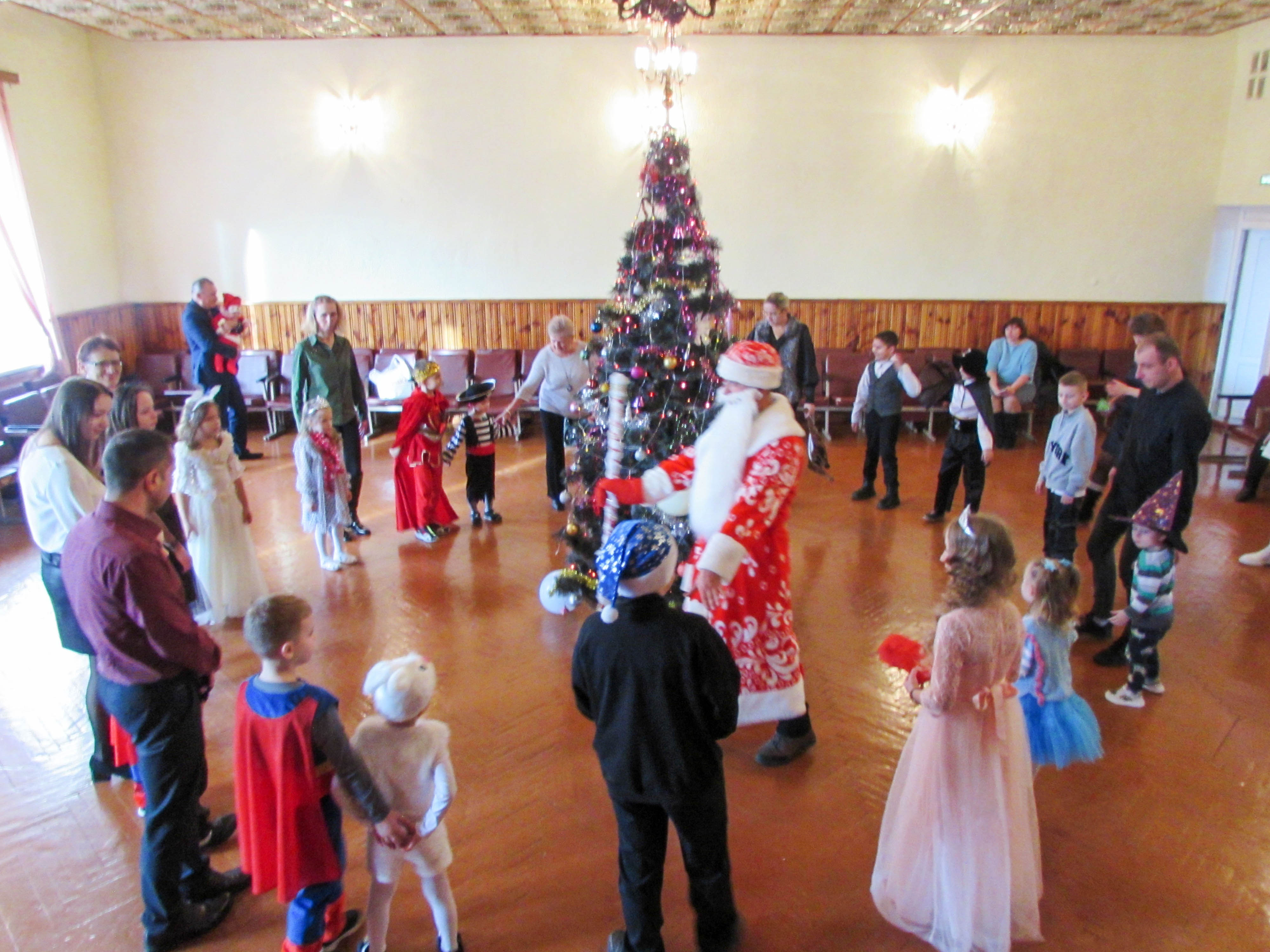 Новогодний утренник фото 2