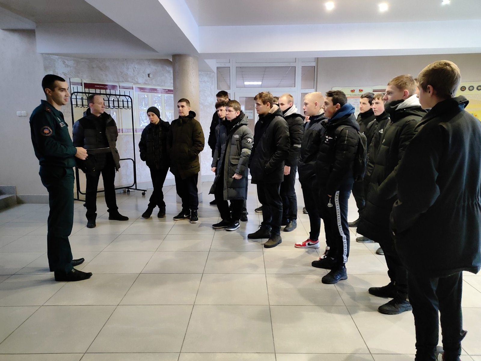 Посещение Центра безопасности МЧС фото 1