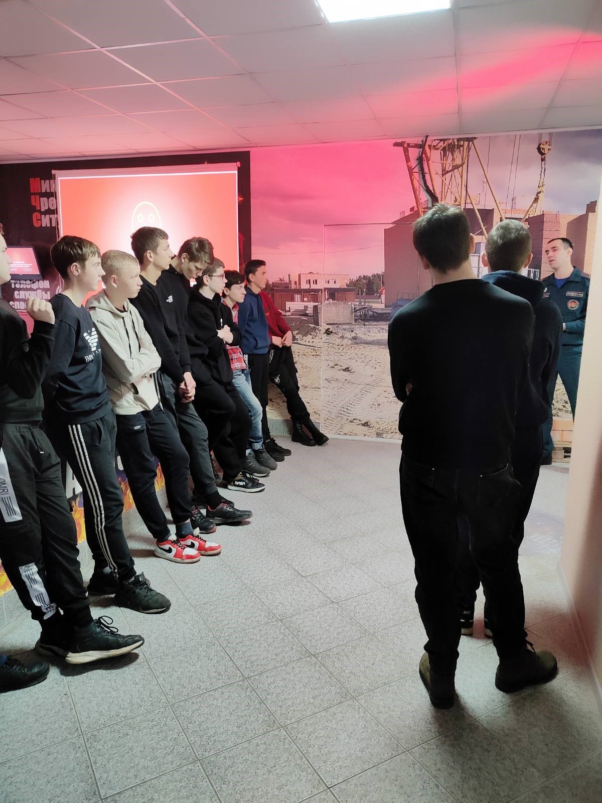 Посещение Центра безопасности МЧС фото 5