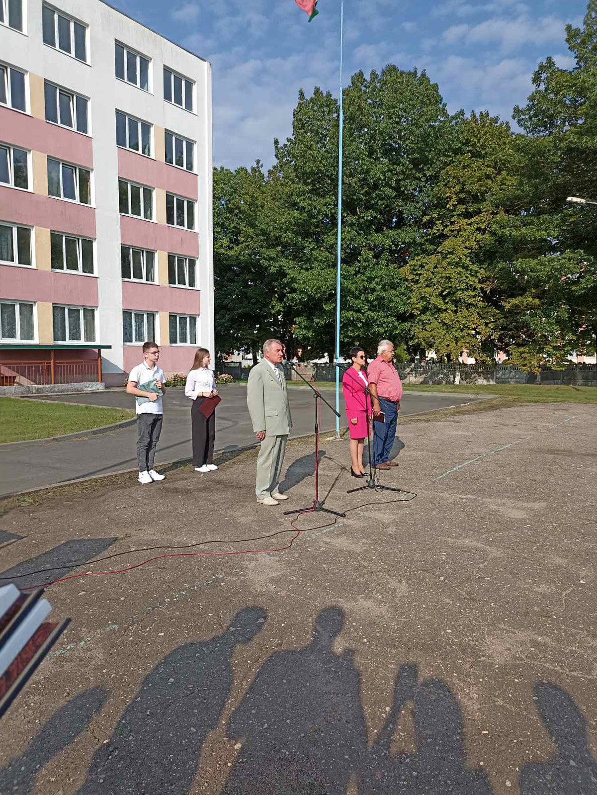 Торжественная линейка фото 6