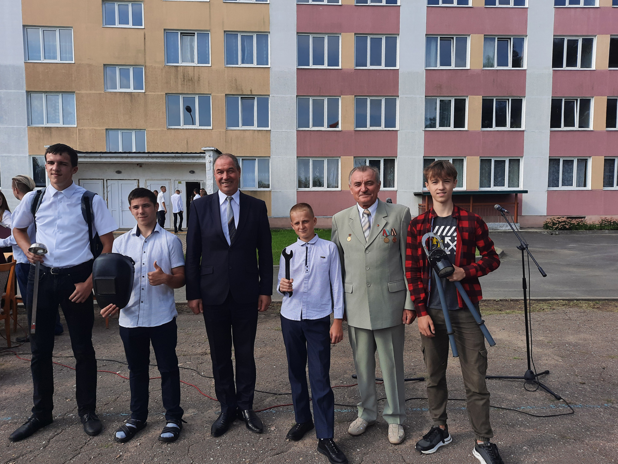 Торжественная линейка фото 4