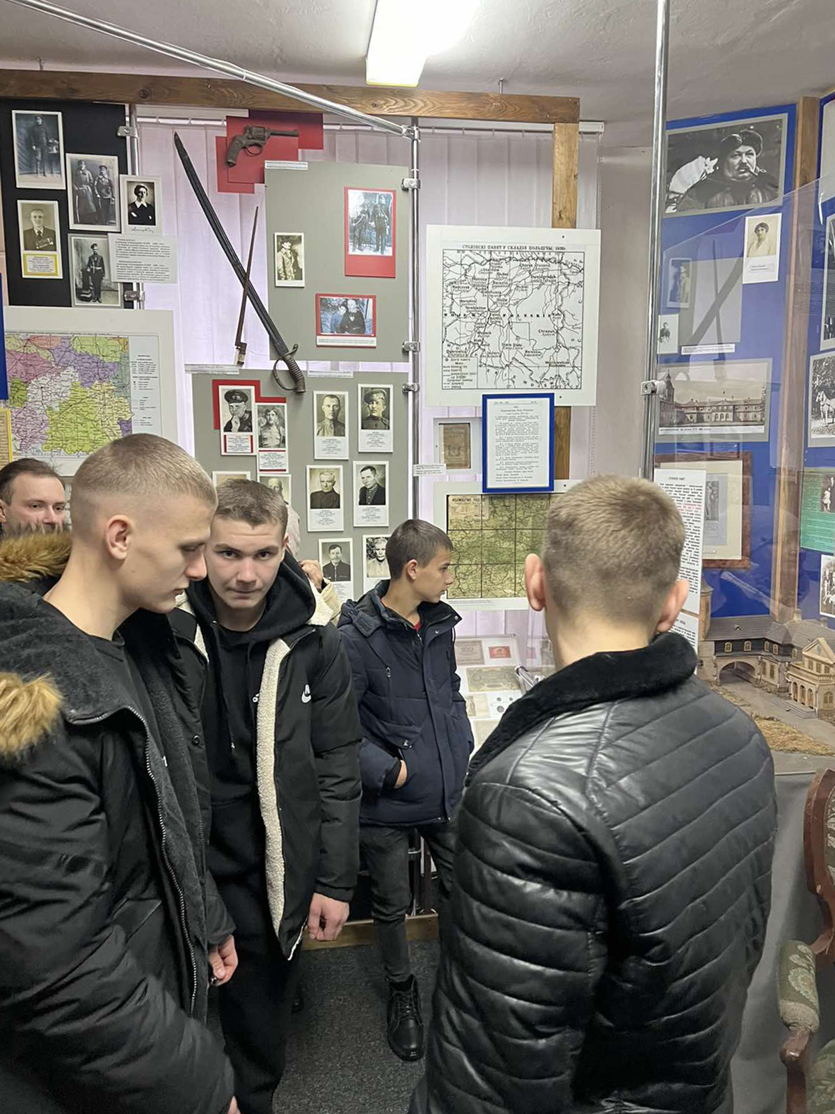 Посещение Столинского районного краеведческого музея фото 4