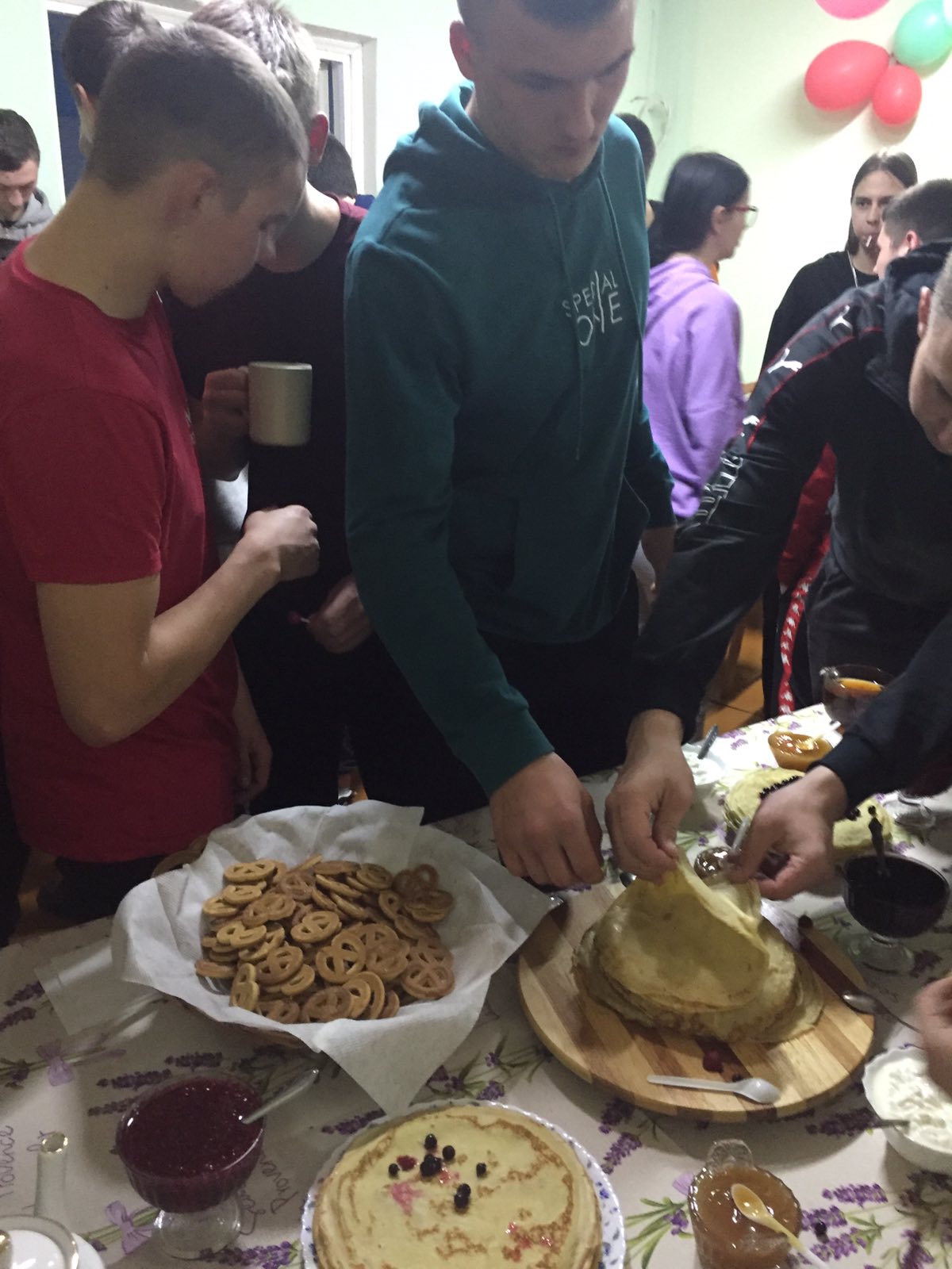 Конкурсно-развлекательная программа, посвящённая Масленице фото 3