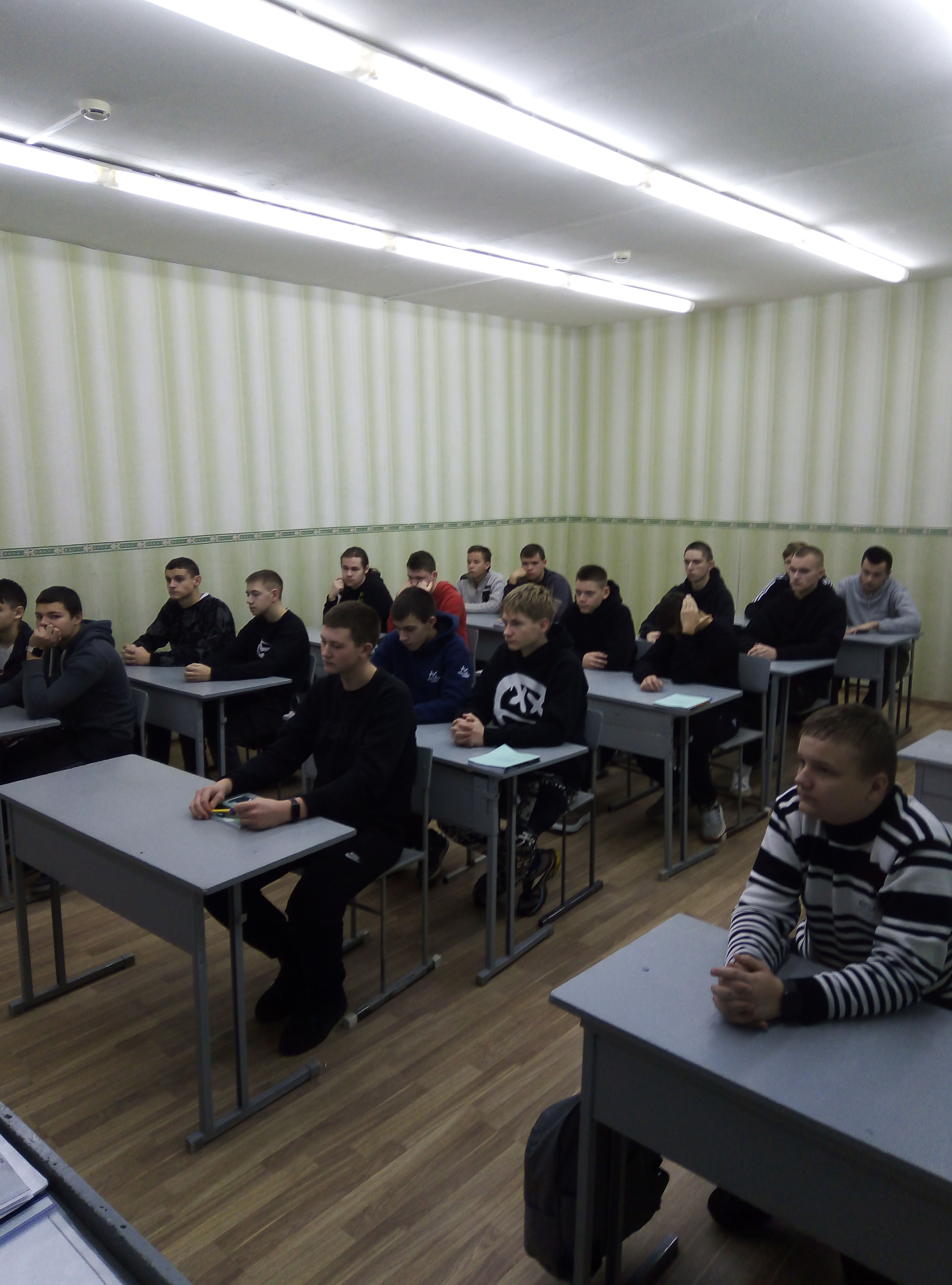 Кураторский час Закон суров, но он закон! фото 1