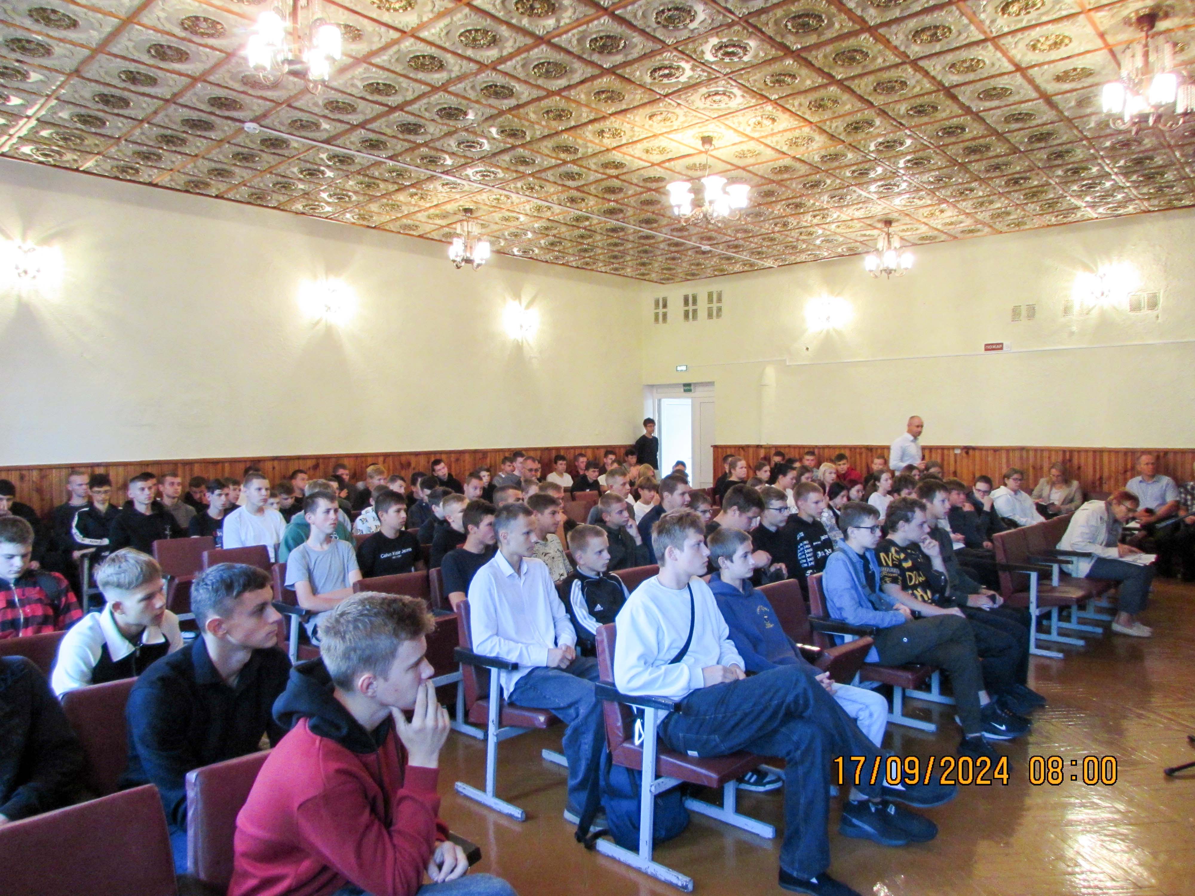 Вручение профсоюзных билетов фото 3