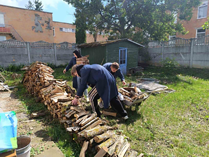 Оказание помощи фото 3