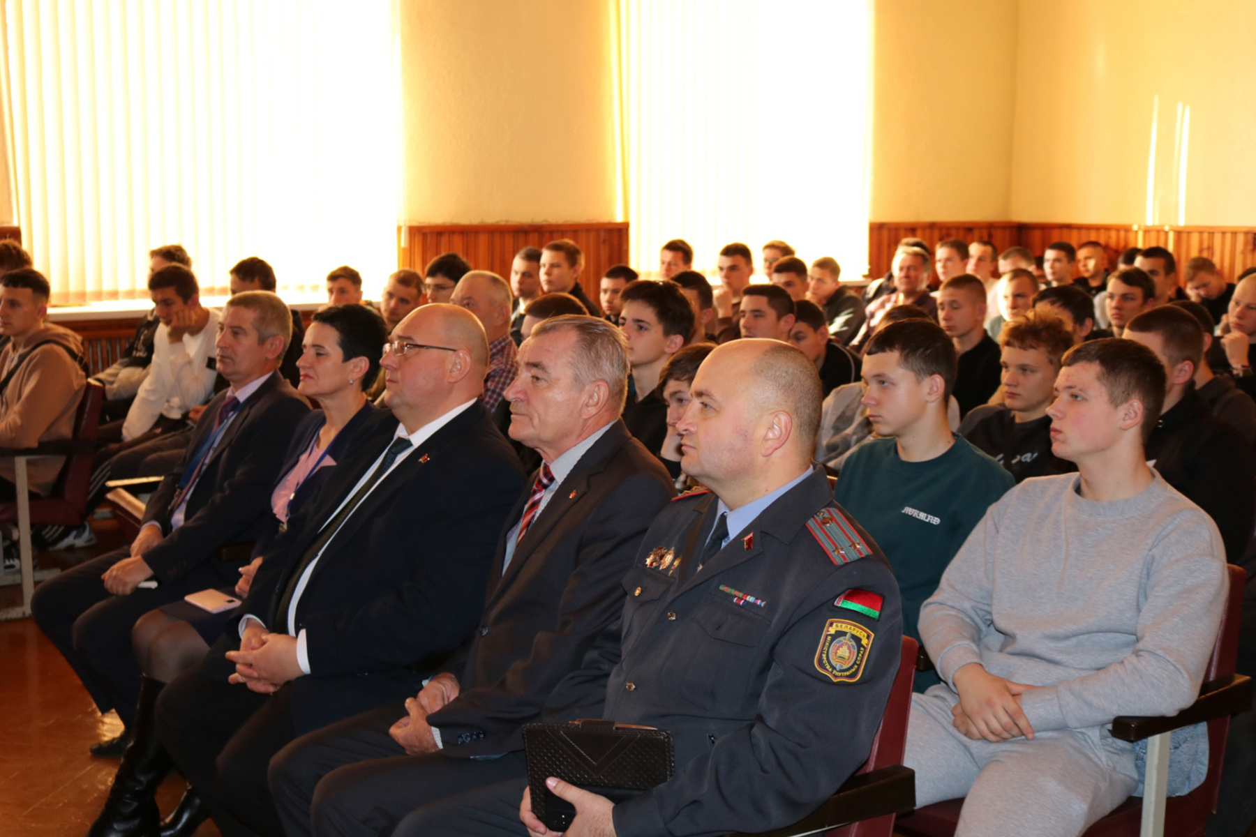 Встреча с начальником УВД фото 3