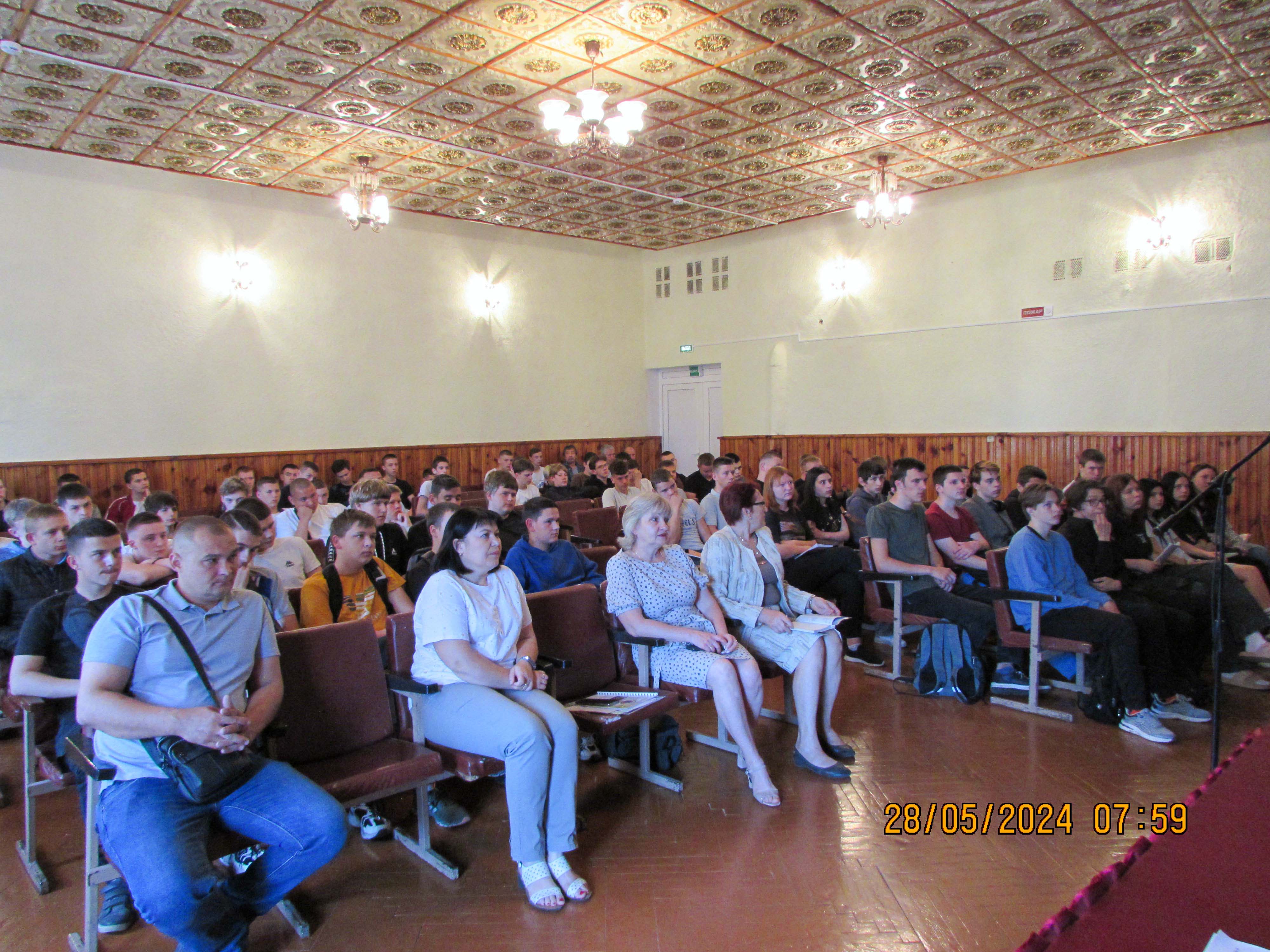 Выступление начальника отделения призыва и старшего помощника прокурора фото 4