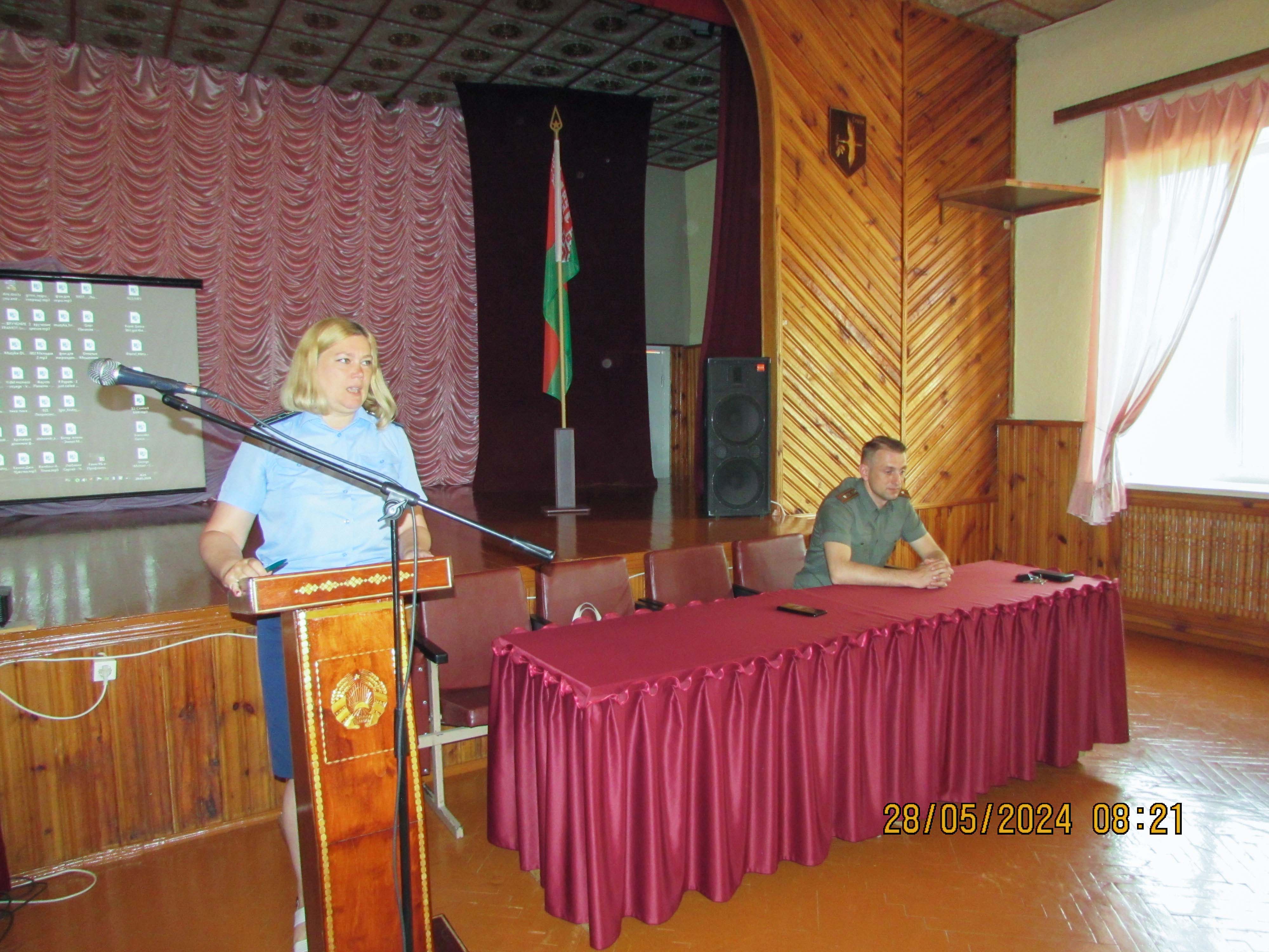 Выступление начальника отделения призыва и старшего помощника прокурора фото 6