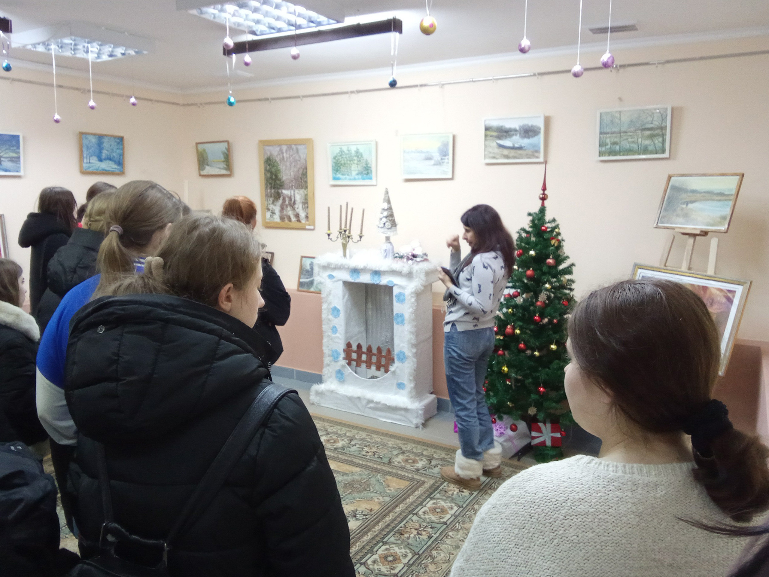 Посещение выставочного зала фото 5