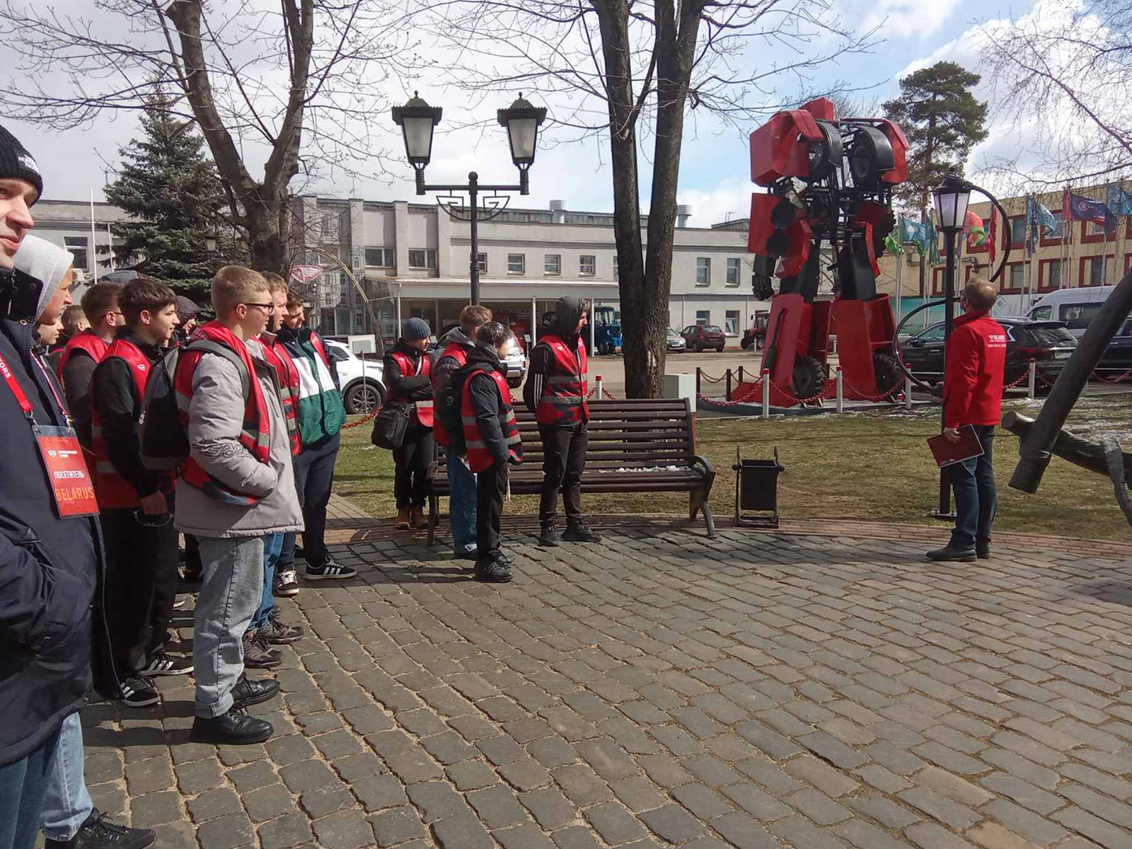 Экскурсия на тракторный завод фото 7