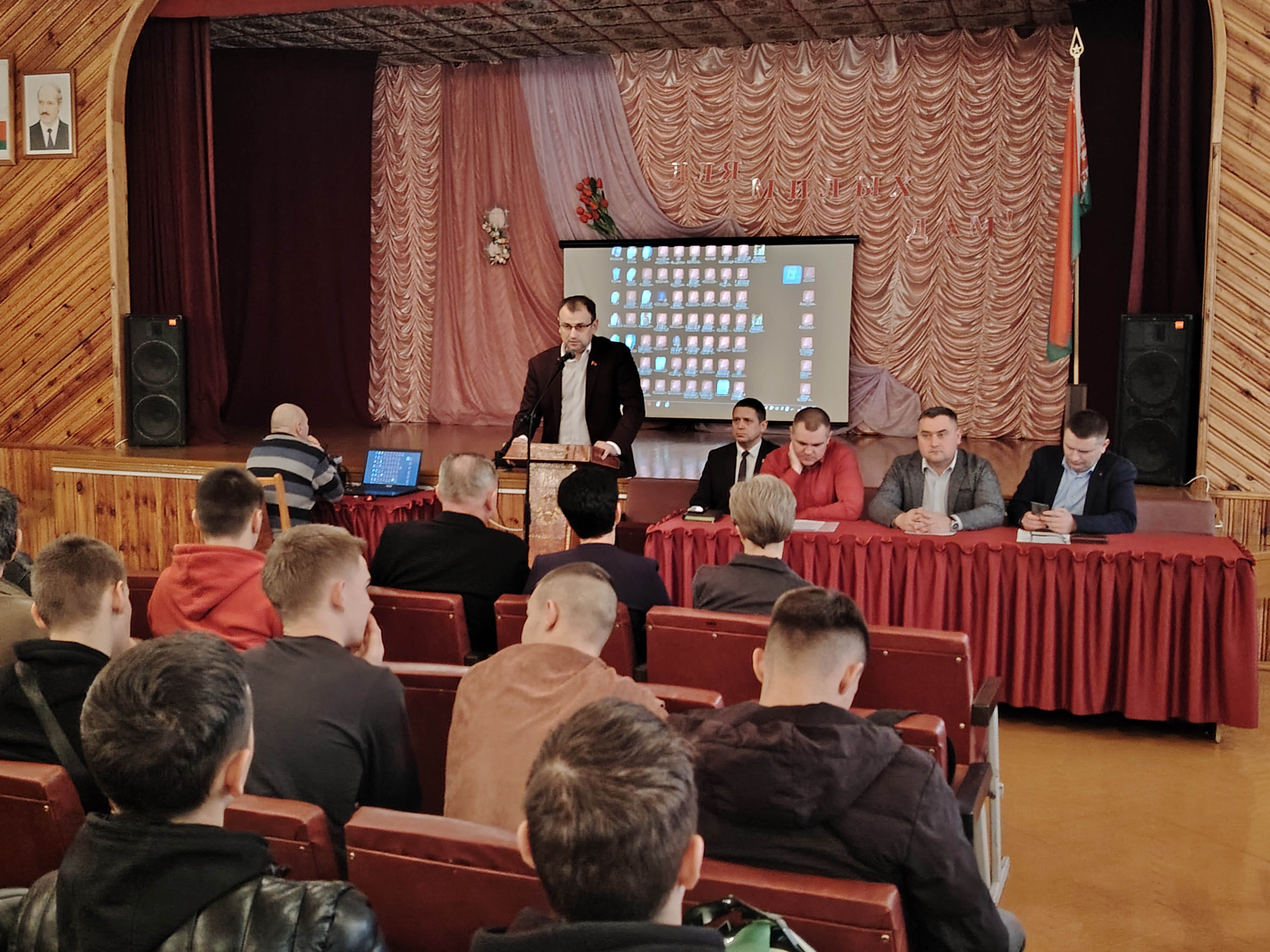 Встреча с представителями сельскохозяйственных организаций фото 5