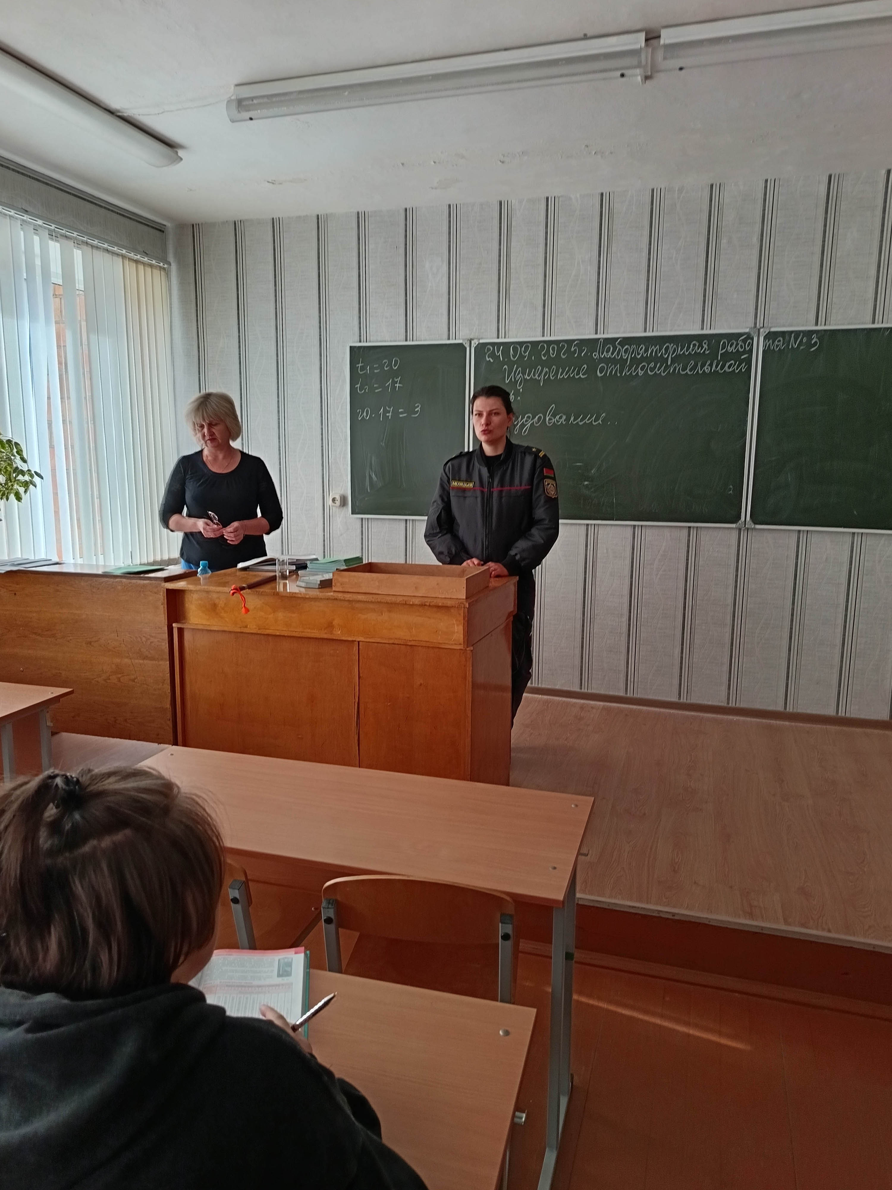 Профилактическая встреча старшего участкового инспектора ИДН фото 4