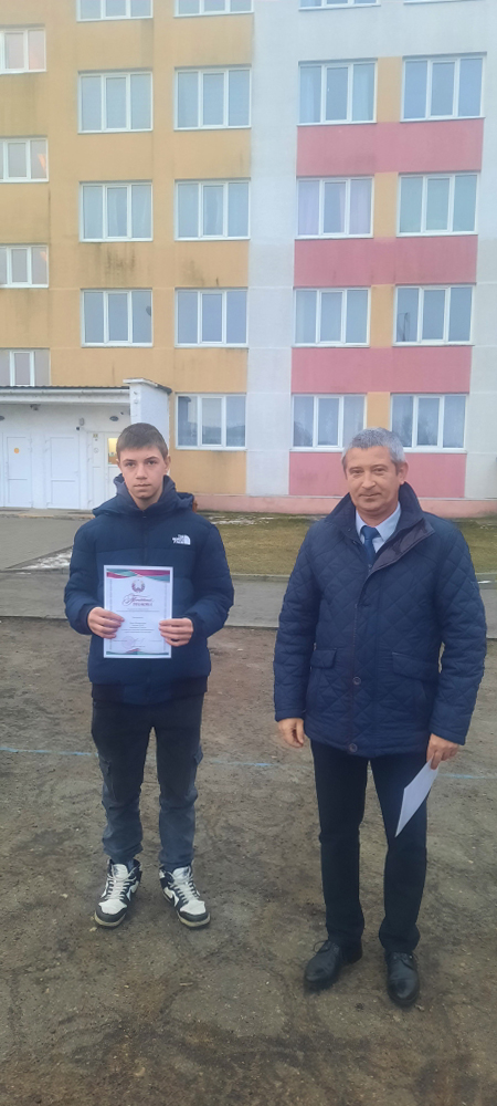 Линейка награждения победителей конкурса плакатов фото 16