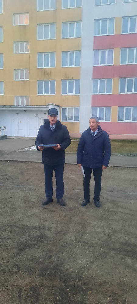 Линейка награждения победителей конкурса плакатов фото 3