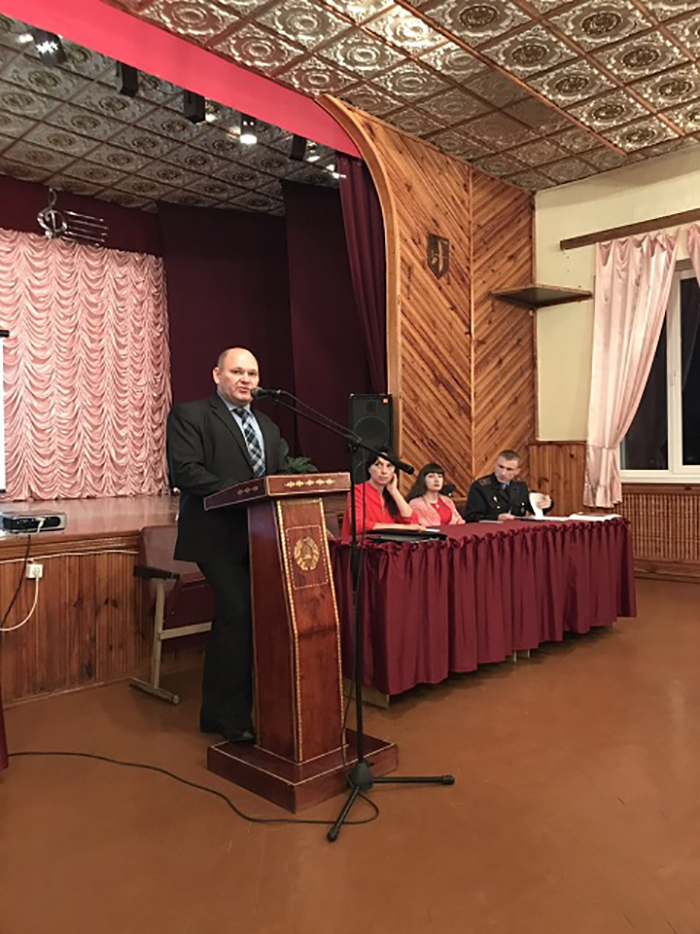 Круглы стол Правы і абавязкі моладзі ў Рэспубліцы Беларусь. Адказнасць за правапарушэнні фота 5