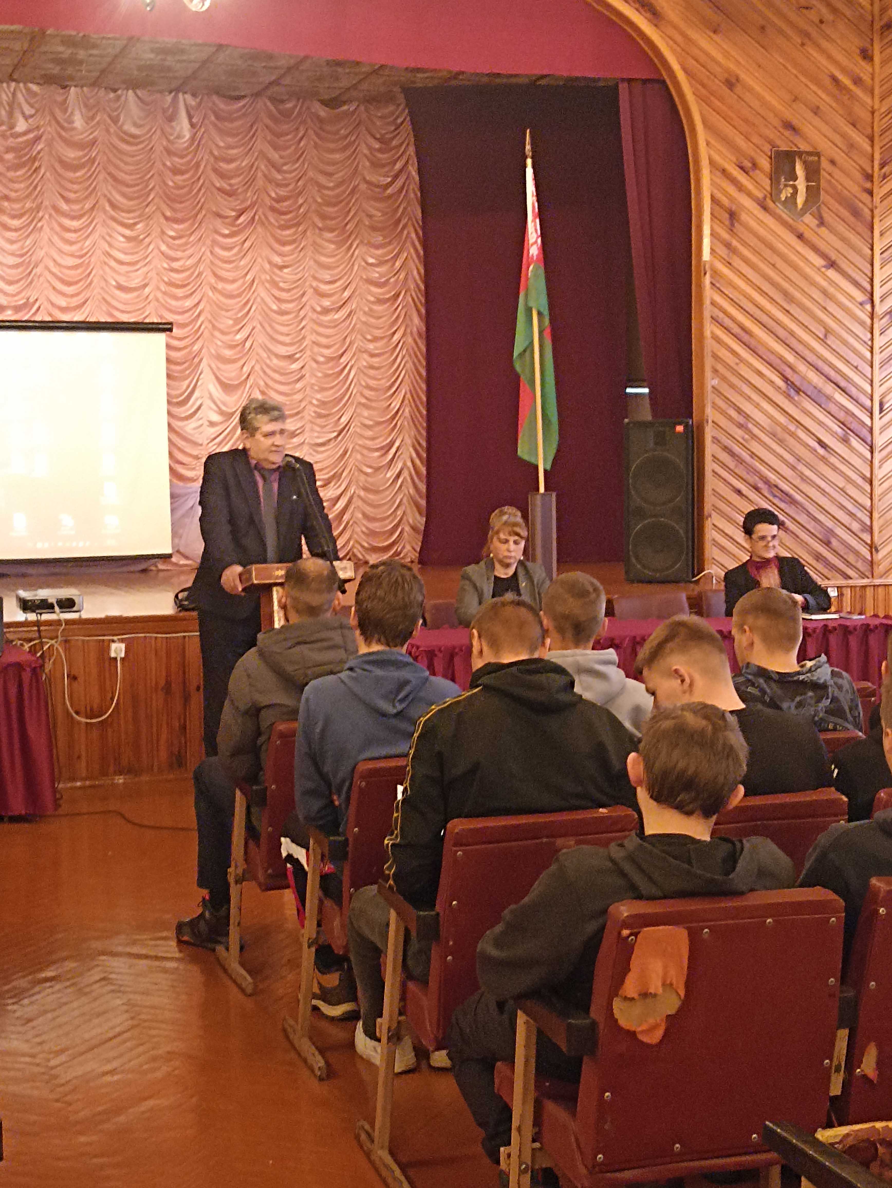 Сустрэча з прадстаўнікамі філіяла Аграэнерга Зеляневічы фота 2
