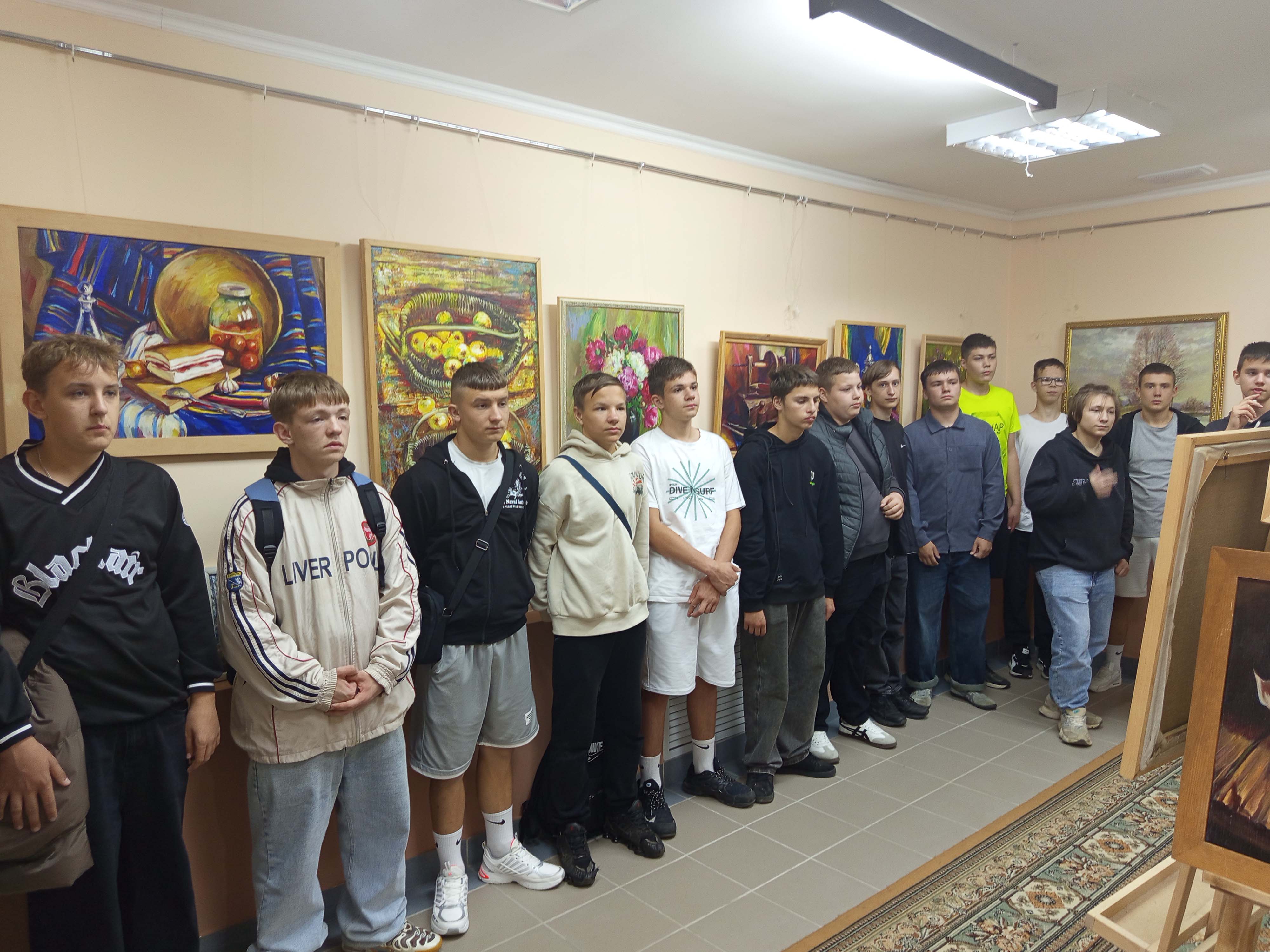 Посещение выставочного зала фото 2